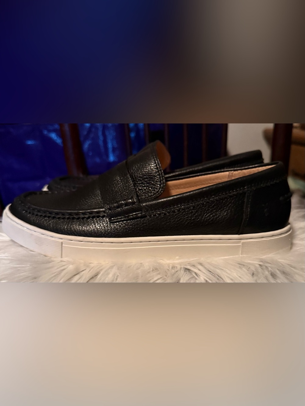FRYE Ivy Venetian Women’s Leather Sneakers. NICE!!
NWOT